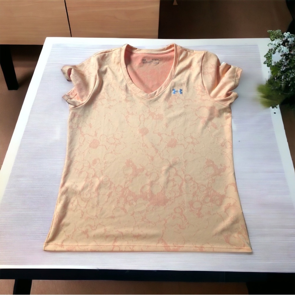 Under Armour Short Sleeve Athletic Top Heat Gear Size XL